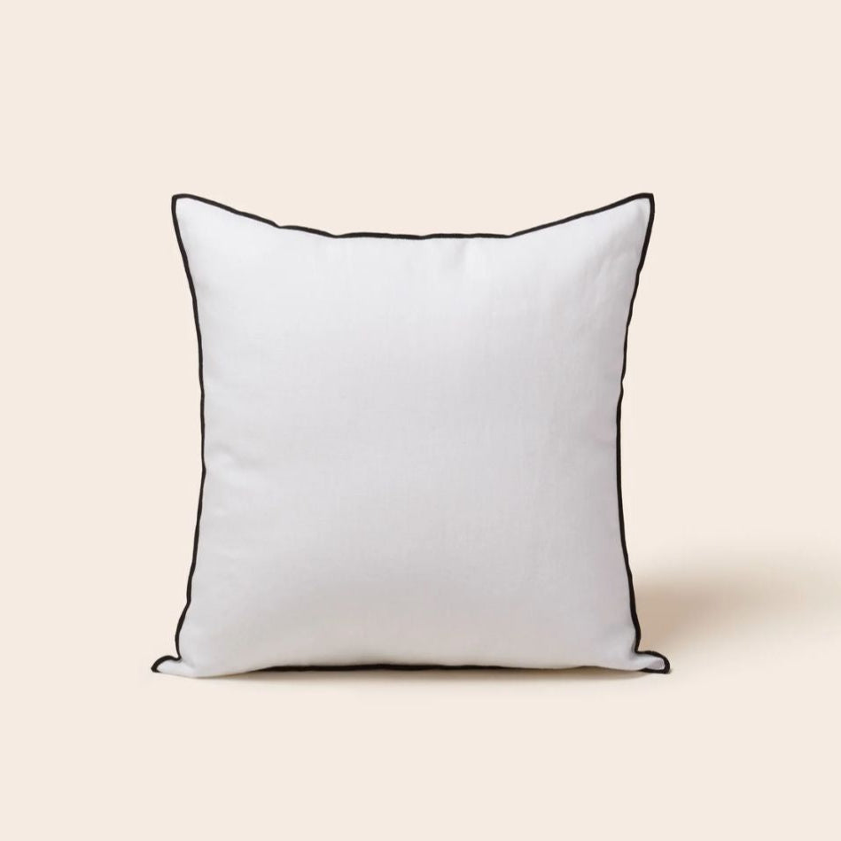 Housse de coussin Carlina blanc pur et bourdon noir 50x50 cm