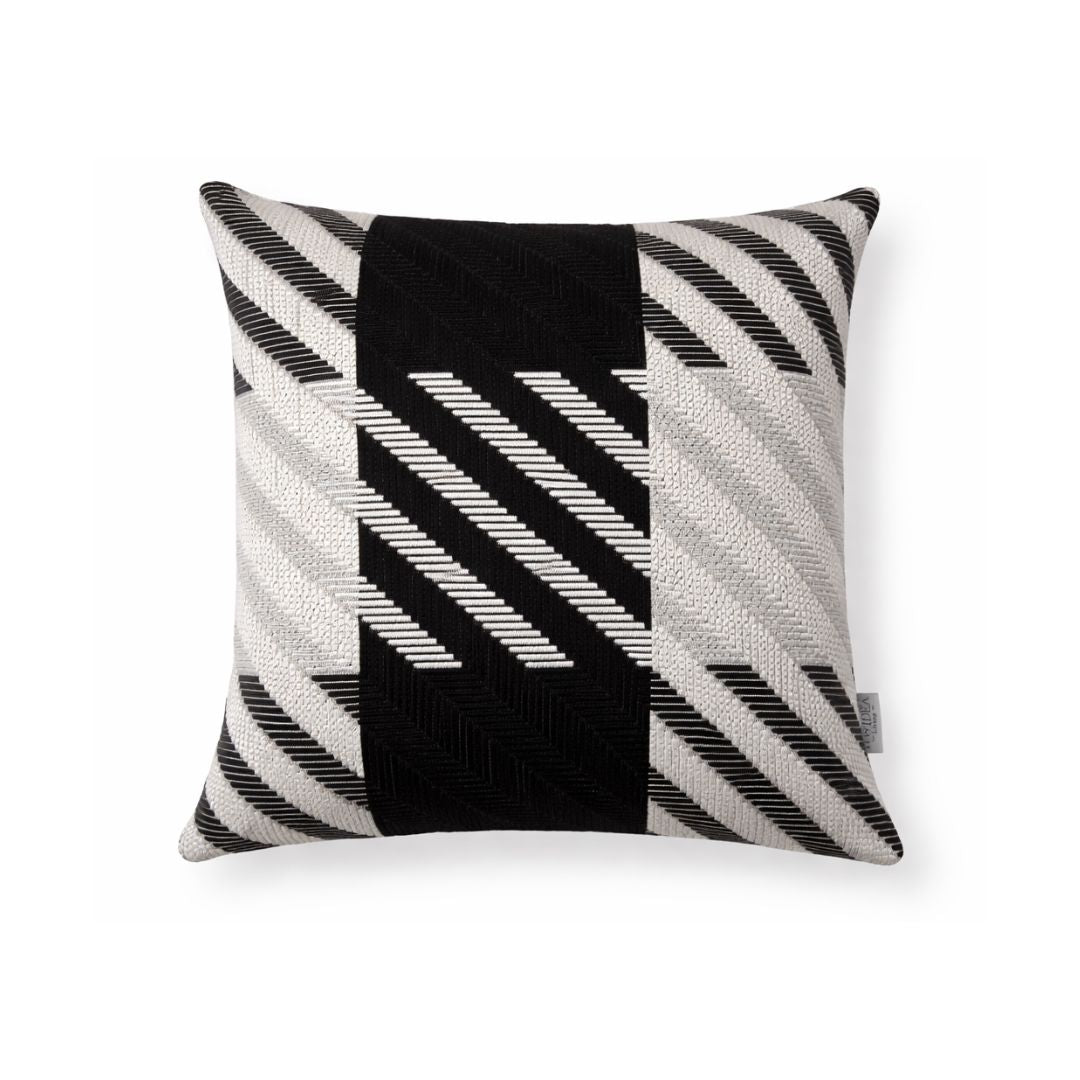 Coussin ZENO – Noir & Ivoire (45 × 45 cm)