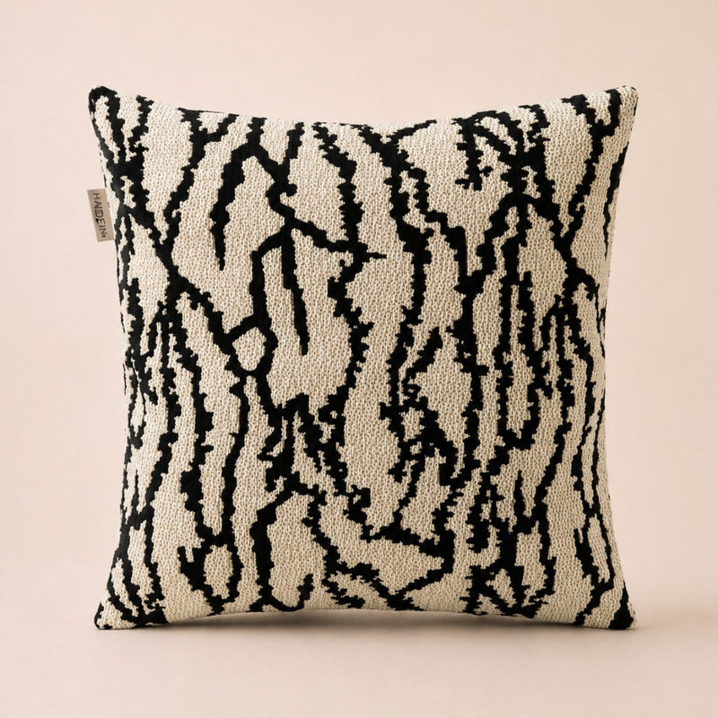 Coussin carré NEXA — Noir & Ivoire (45×45 cm)